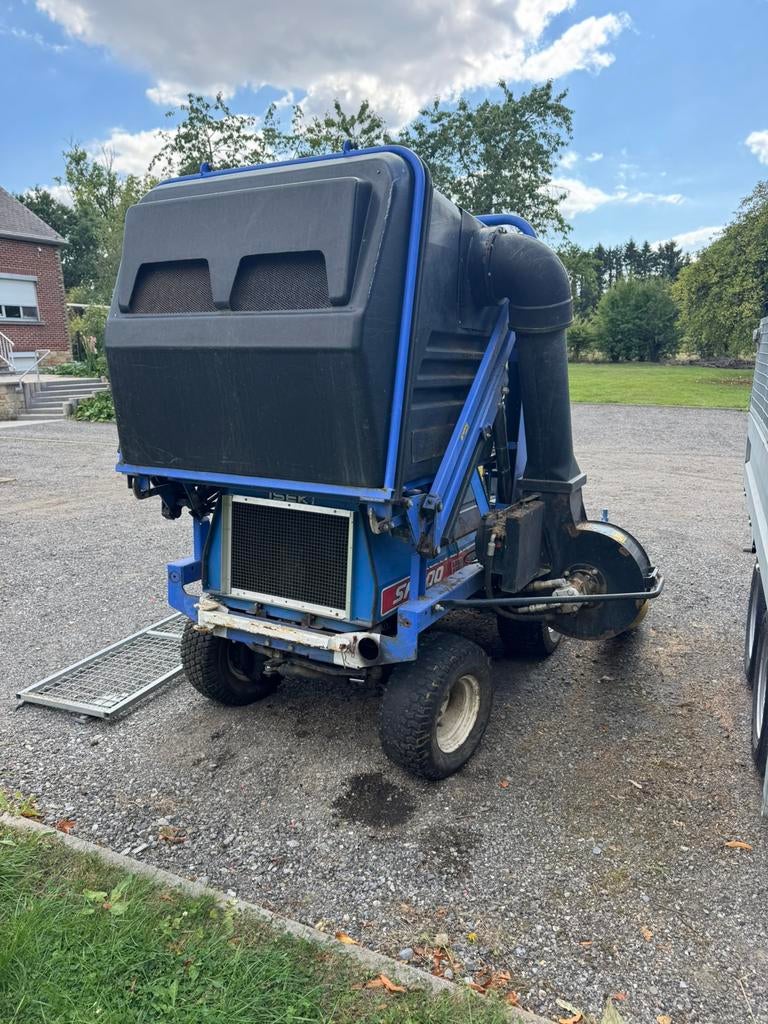 Iseki fs 300, Enlèvement, Utilisé, Démarrage électrique, 120 cm ou plus
