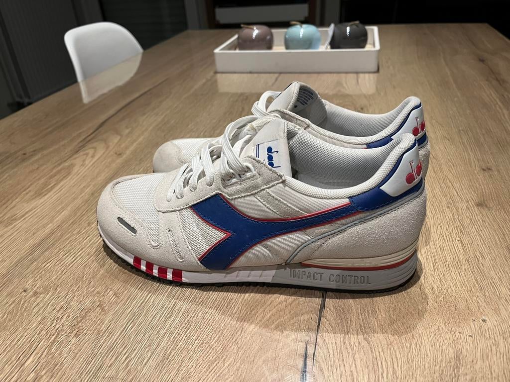 Diadora maat 43, Ophalen of Verzenden, Zo goed als nieuw