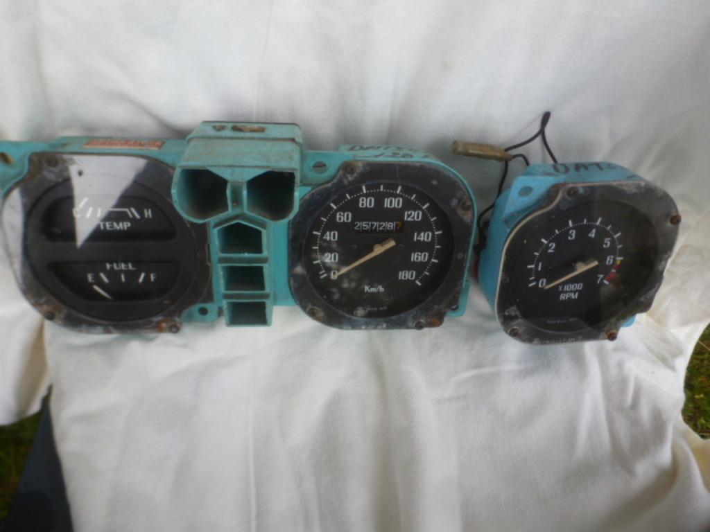 DATSUN 120 A: Instrumenten, teller en cpt-rpm, Verzenden, Gebruikt