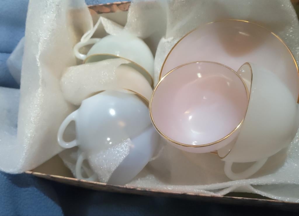 Vintage: 6 thee kopjes en borden, Antiek en Kunst, Ophalen of Verzenden