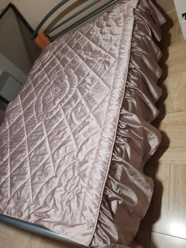 Bedsprei 200 x 140, Gebruikt, Overige typen, Tweepersoons, Ophalen of Verzenden