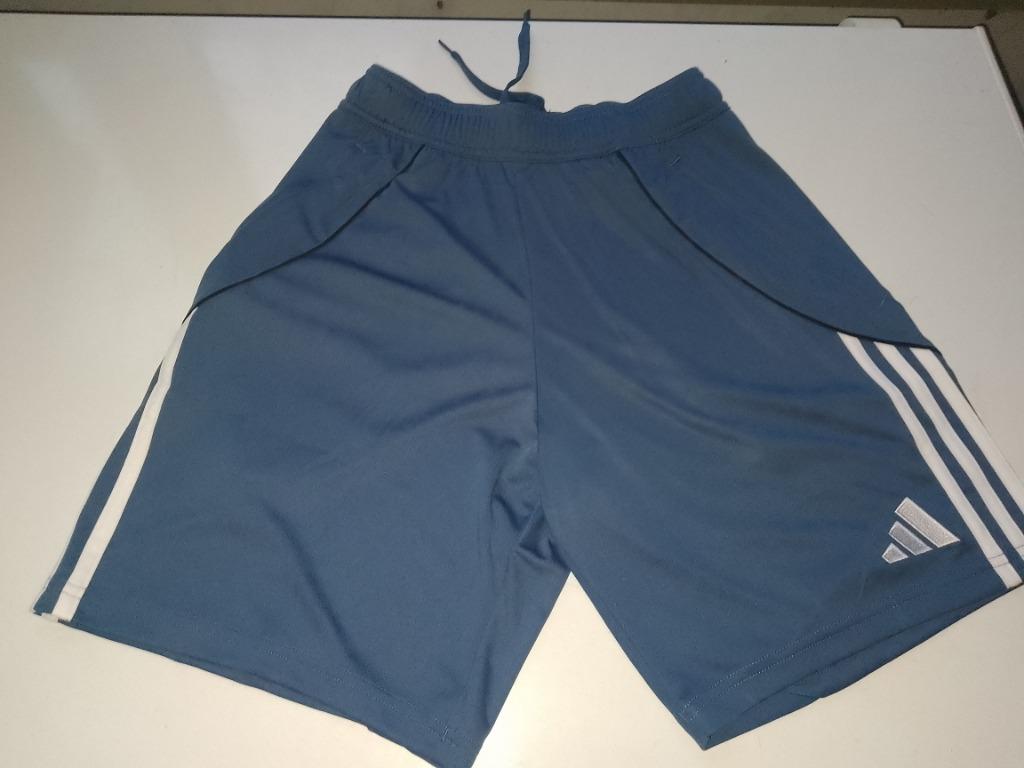 nieuwe short adidas small S was 25€, Neuf, Enlèvement ou Envoi, Adidas, Bleu