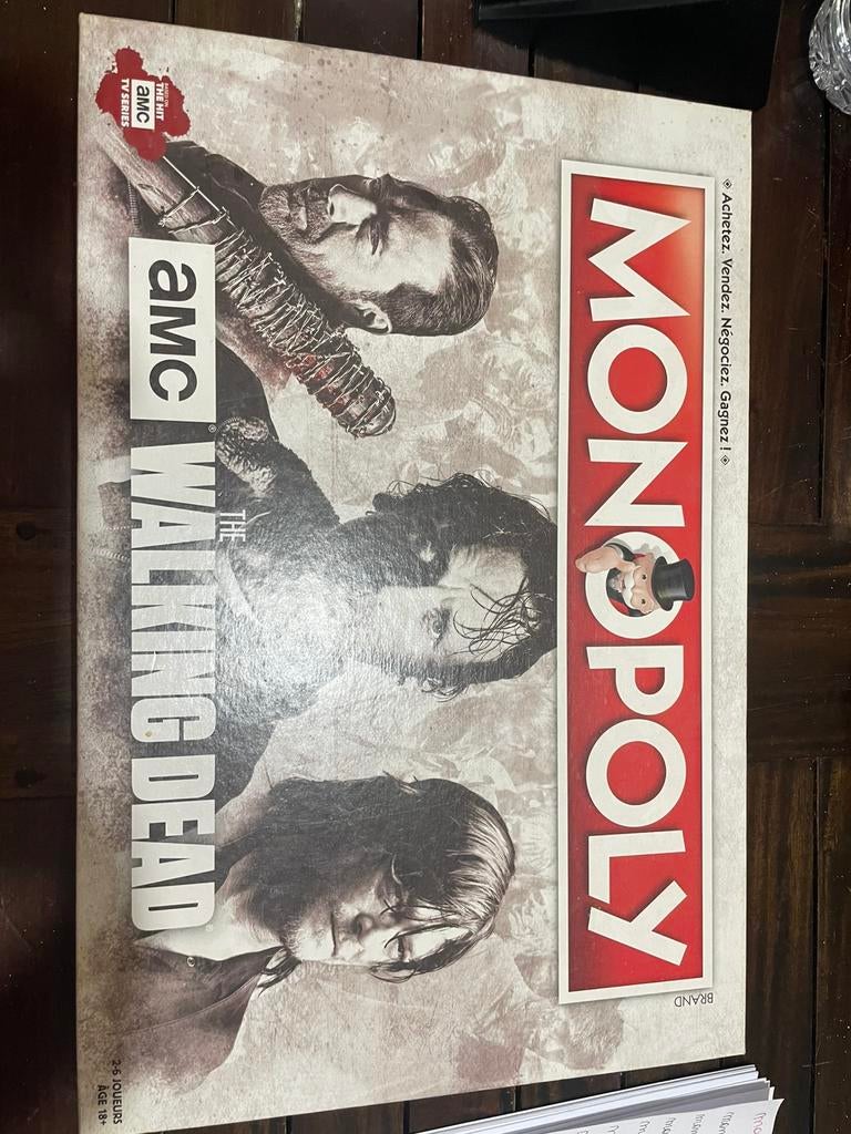 Monopoly The Walking Dead, Vijf spelers of meer, Ophalen, Zo goed als nieuw, Reisspel