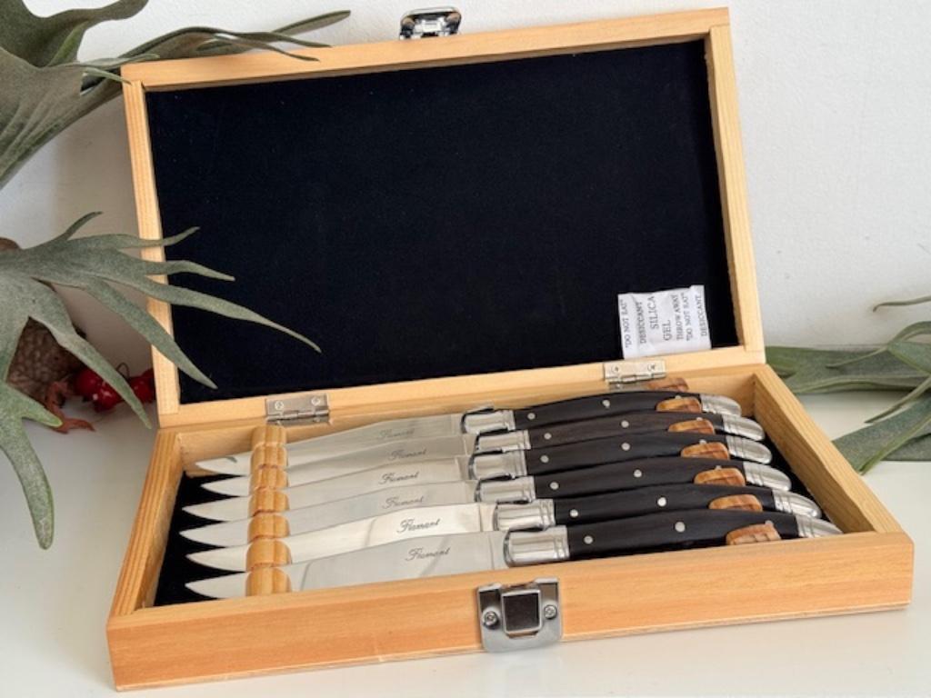 Flamant - étui de 6 couteaux à steak (type Laguiole) - neuf, Maison & Meubles, Cuisine | Couverts, Neuf, Inox ou Chrome, Enlèvement ou Envoi