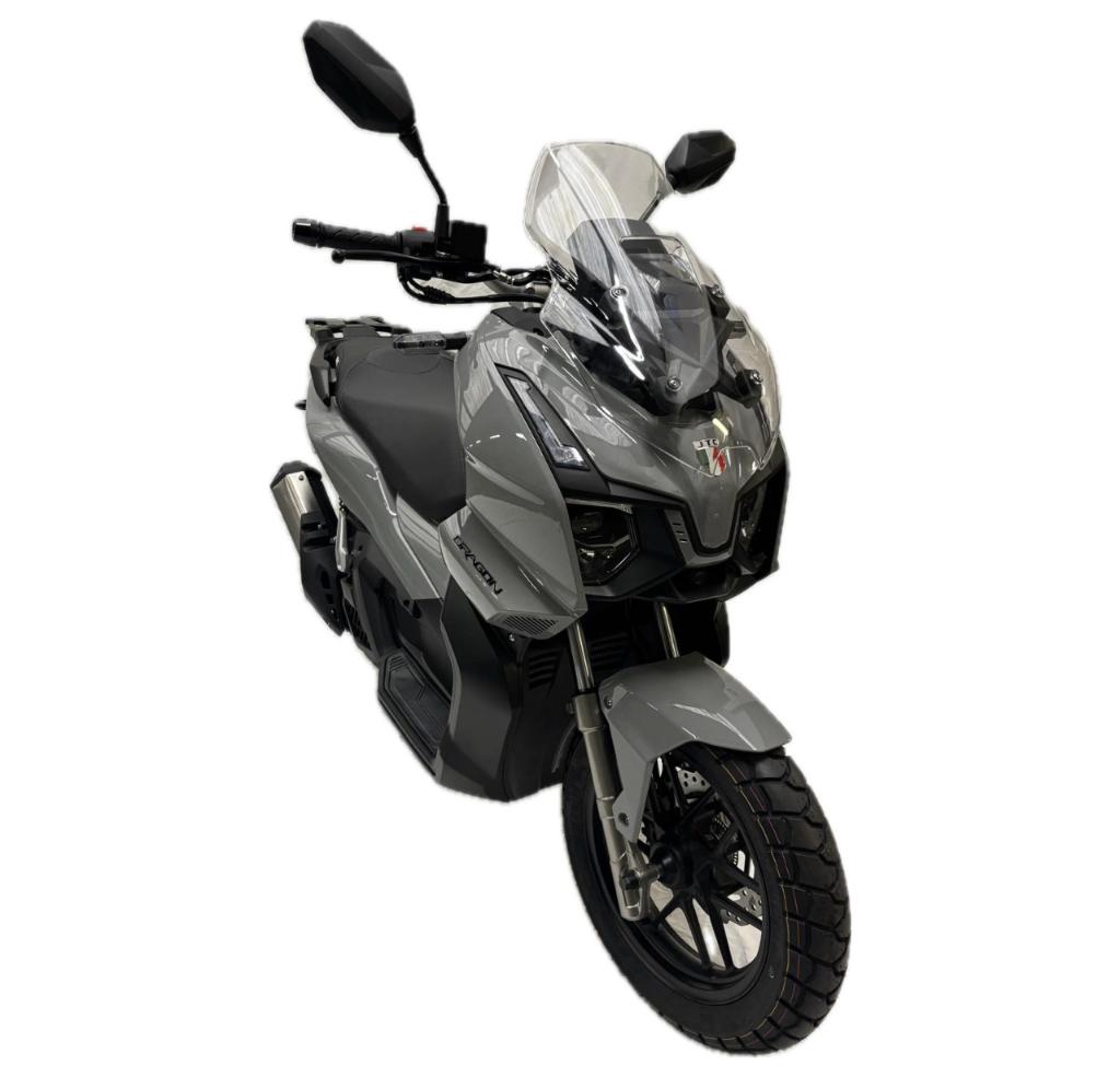 Scooter, Motos, Enlèvement, 1 cylindre, Jusqu'à 11 kW
