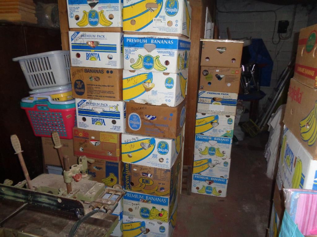 caisse a banane bibelots déco pour brocante, Divers, Enlèvement, Utilisé
