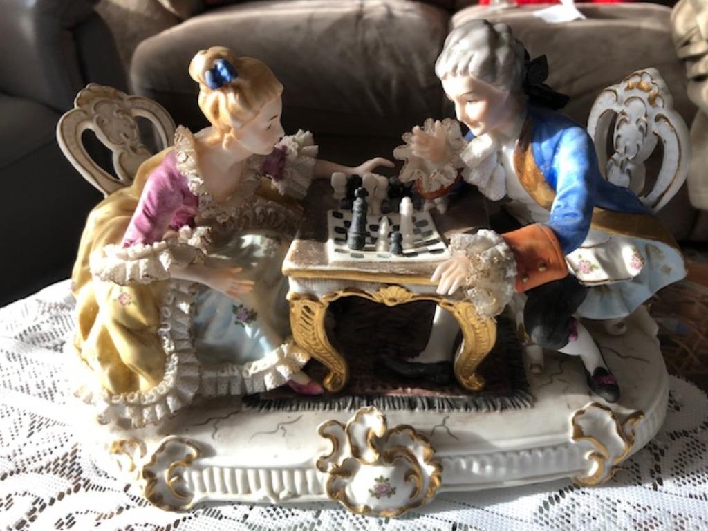 Statue en porcelaine, Enlèvement, Neuf, Humain