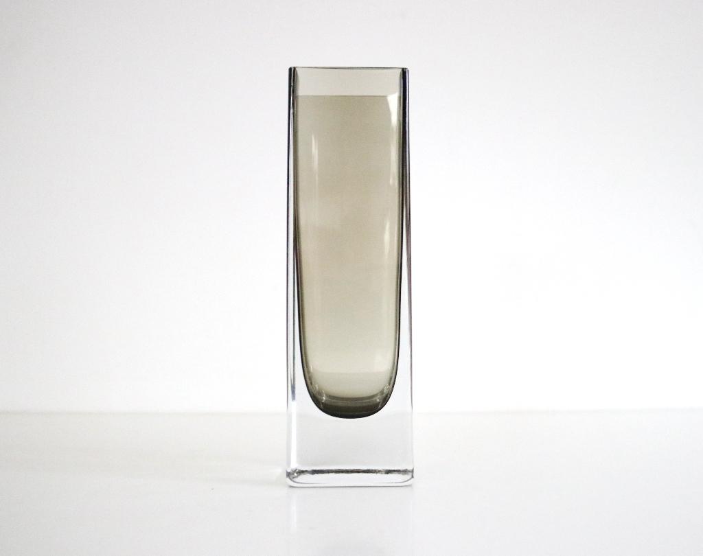 Vintage seventies vaas - Murano Sommerso, Ophalen of Verzenden, Zo goed als nieuw, Glas