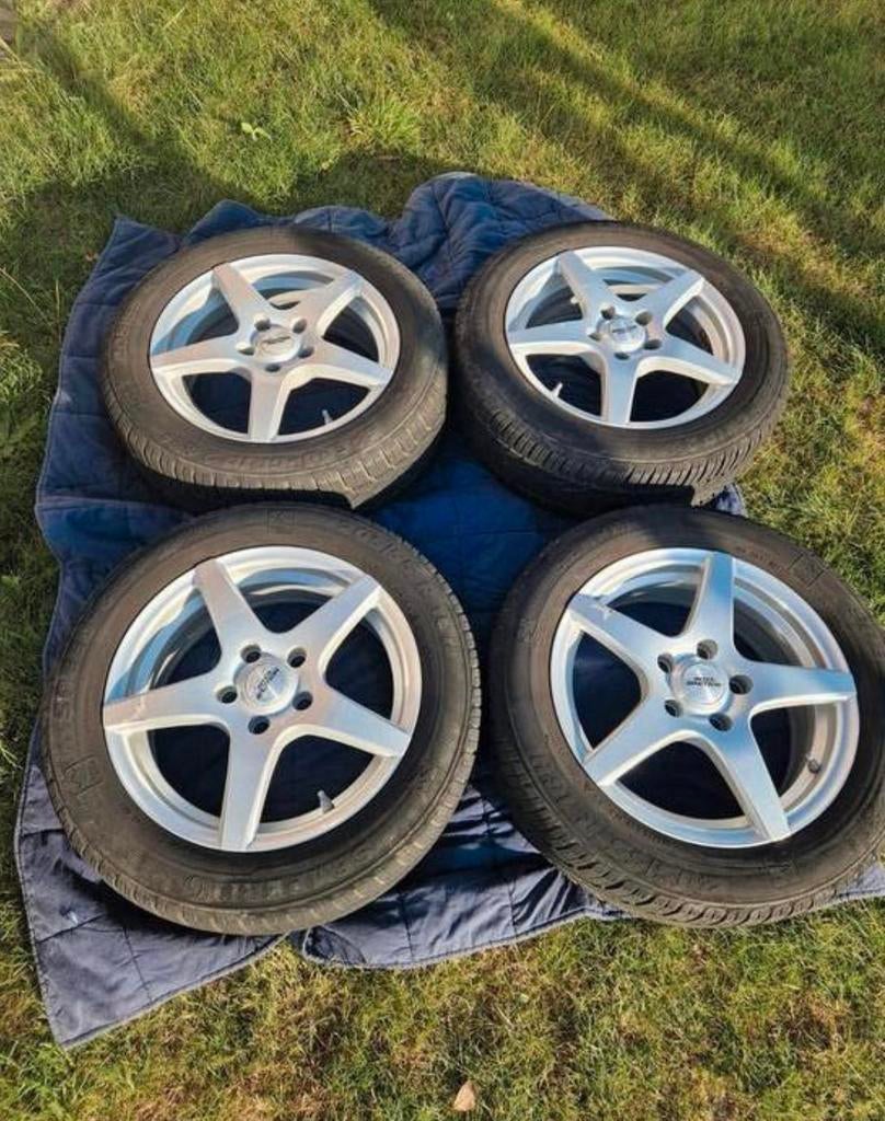 InterAction velgen met goede banden 205/55 R16, Auto-onderdelen, Banden en Velgen, Ophalen, Band(en)