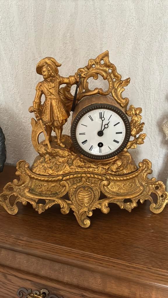 Opwindbare sta horloge, Ophalen, Gebruikt, Analoog, Staande klok