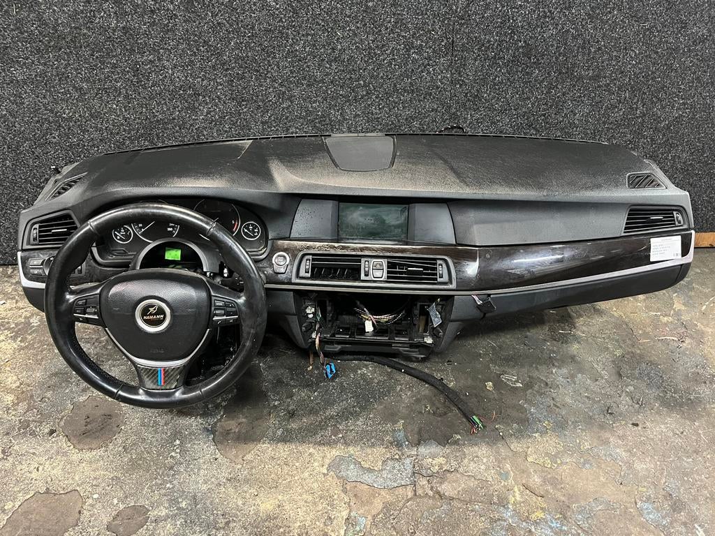 DASHBOARD BMW 5 REEKS F10 2013, Ophalen, BMW