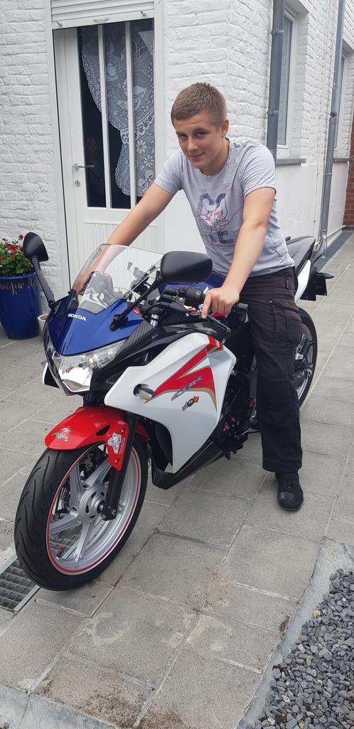 Av Honda cbr 250r, Motos, 12 à 35 kW, 1 cylindre, Sport, Particulier