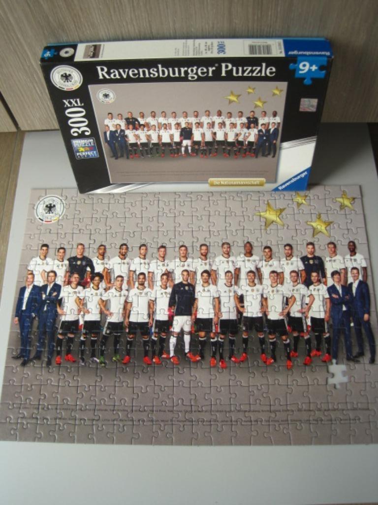 Gratis puzzel 300 stuks Die Nationalmannschaft Ravensburger, Ophalen of Verzenden, Minder dan 500 stukjes, Gebruikt, Legpuzzel