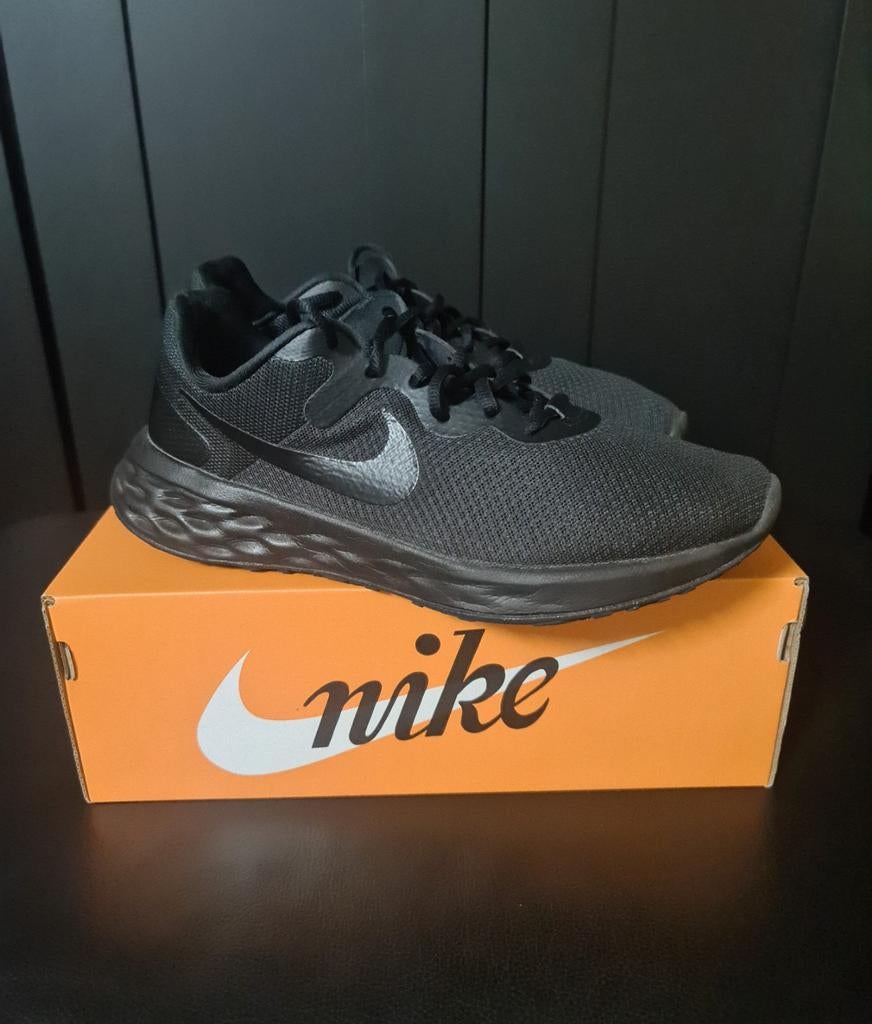 Baskets Nike Revolution - Taille 43, Ophalen of Verzenden, Zo goed als nieuw