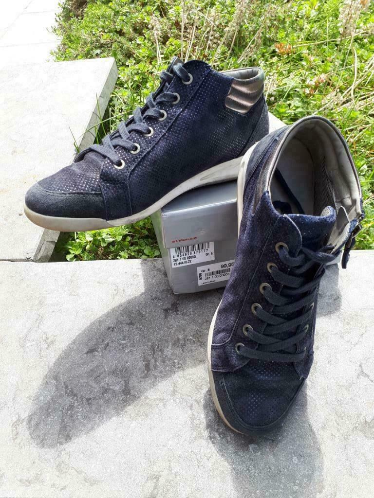 Chaussures Ara bleu pois brillants lacet tirette taille 39, Schoenen met lage hakken, ARA, Blauw, Ophalen of Verzenden