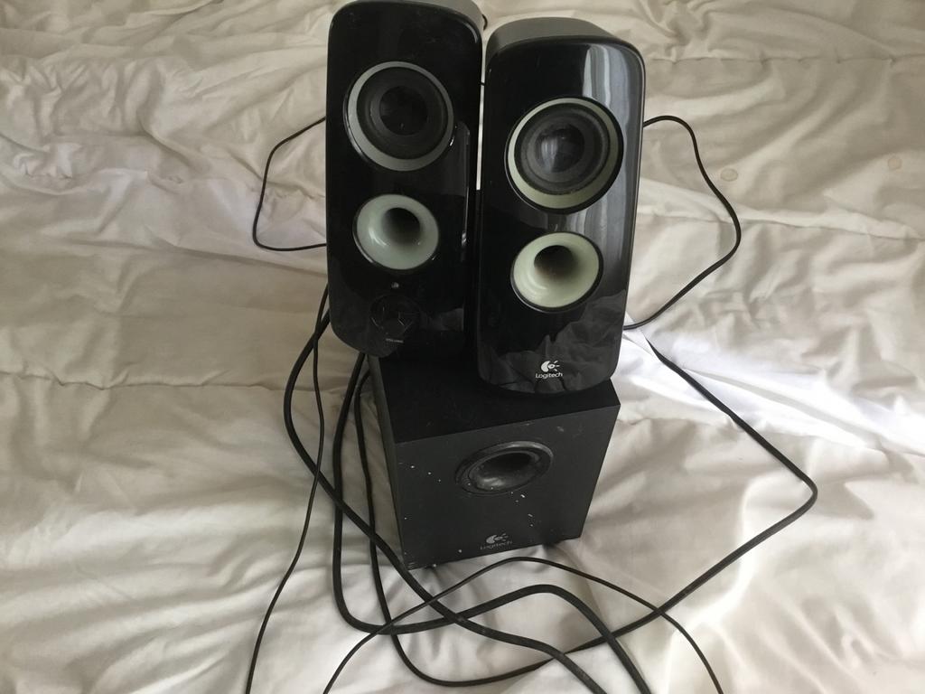 Enceinte Logitec, Ophalen, Zo goed als nieuw