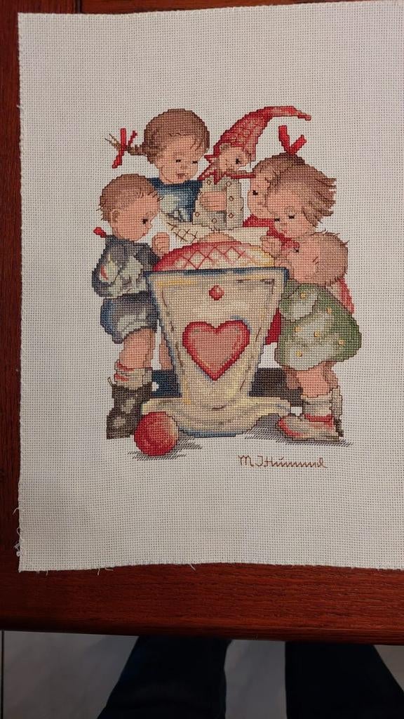Hummel borduurwerkjes, Hobby en Vrije tijd, Borduren en Borduurmachines, Ophalen of Verzenden, Nieuw, Handborduren, Overige typen