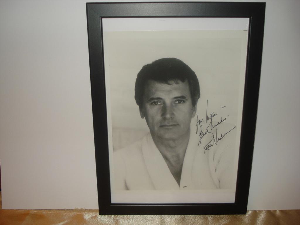ROCK HUDSON Photo d'Epoque avec Signature Originale - Rare, Collections, Enlèvement ou Envoi, Rectangulaire vertical, Avec cadre