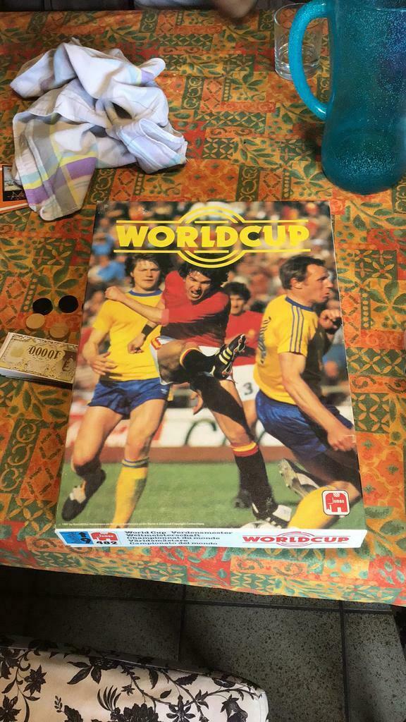 match de coupe du monde, Trois ou quatre joueurs, Enlèvement ou Envoi, Comme neuf, Jumbo