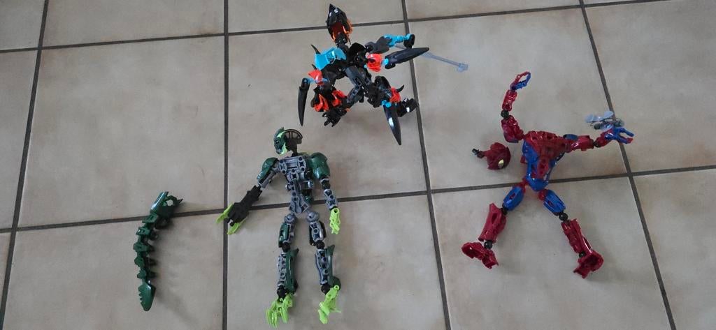 Figurine articulée Spiderman Monster pliable qui s'enclenche, Enlèvement, Utilisé