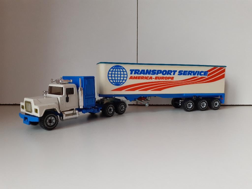 Camion USA Mack Siku Ref-3117, Enlèvement, Comme neuf, Bus ou Camion