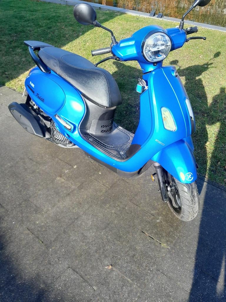Violon SYM 125 468 km, Enlèvement, SYM