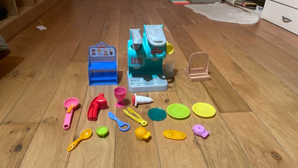 Play doh koffie en ijsmachine, Kinderen en Baby's, Ophalen, Zo goed als nieuw, Jongen of Meisje
