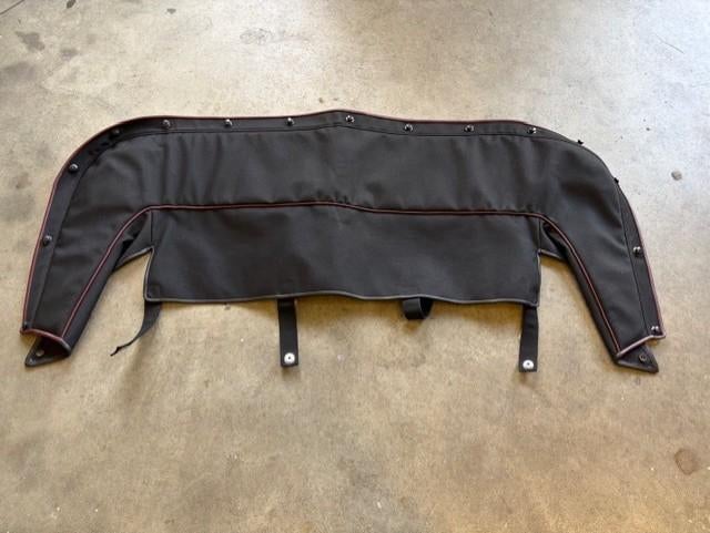 MG Midget -Austin Healey sprite 1275 en 1500 hoodcover, Enlèvement