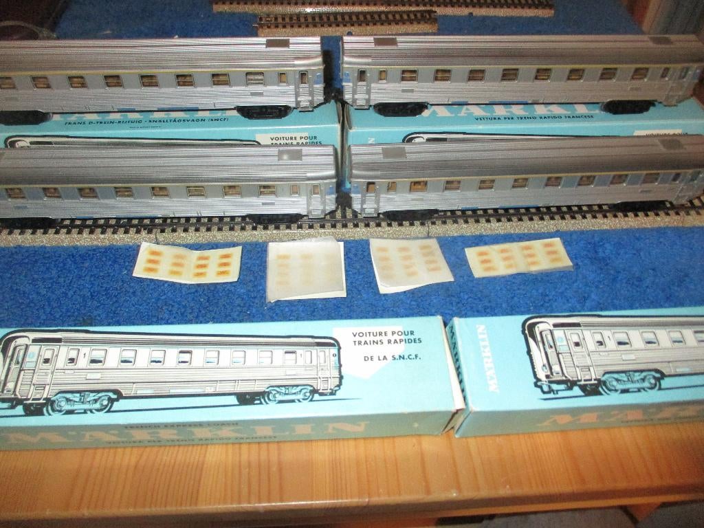 Marklin 4 wagons Voyageurs SNCF, Enlèvement ou Envoi, Utilisé, Wagon, Märklin