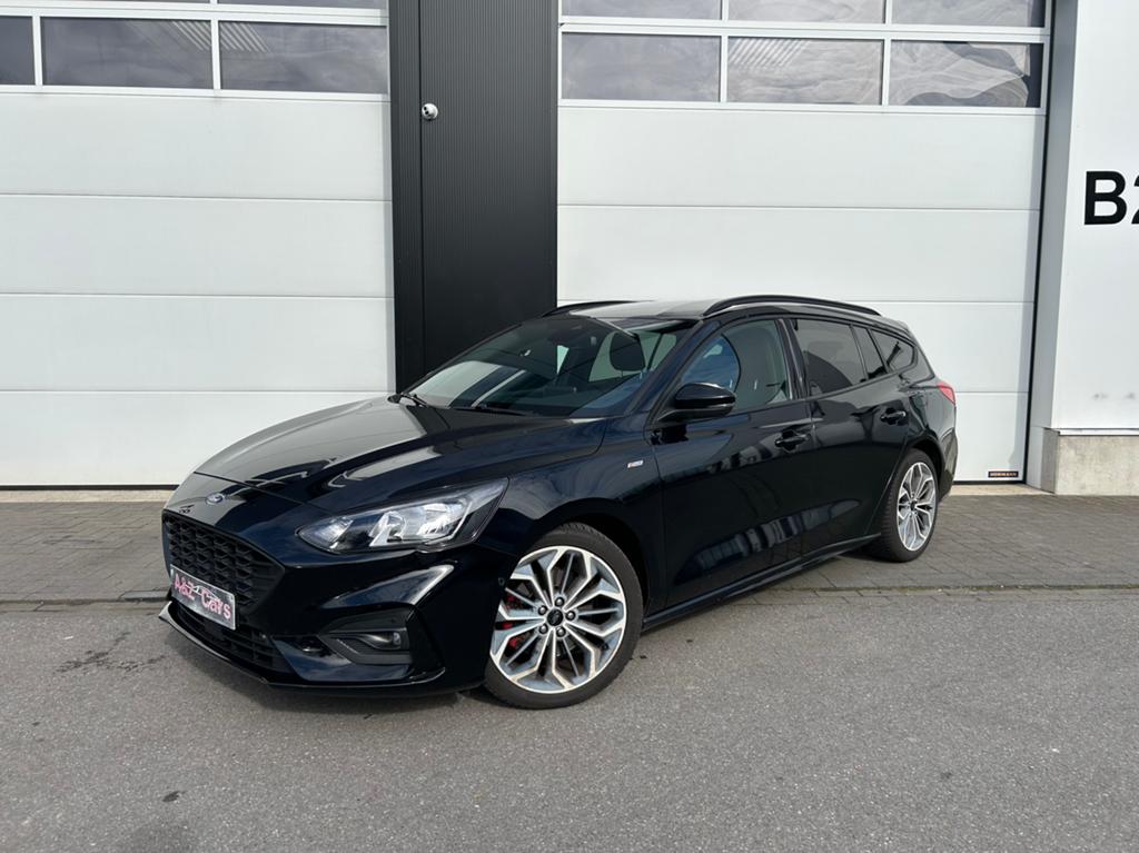 Ford Focus 1.5i ST Line in zeer goede staat, Focus, Stof, Zwart, Bedrijf