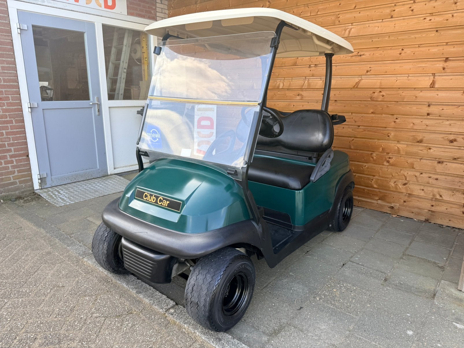 VOITURETTE DE GOLF CLUBCAR PRECEDENT 2018 TRÈS BON ÉTAT, Sports & Fitness, Golf, Envoi, Comme neuf, Voiturette de golf