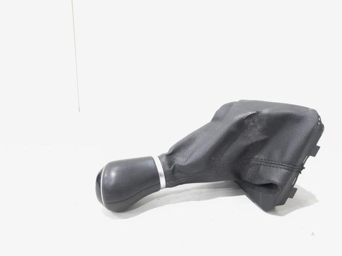 Enveloppe levier de vitesse d'un Volkswagen Polo, Autos : Pièces & Accessoires, Volkswagen, -, 3 mois de garantie, Utilisé