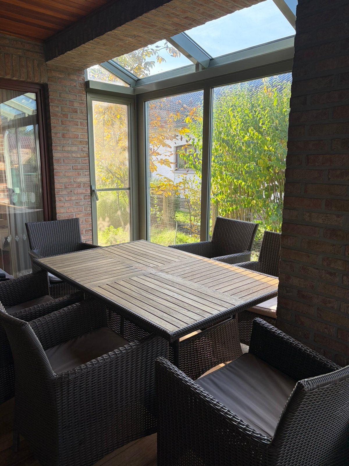Grote wicker tuinset met tafel en 6 stoelen, Ophalen, Zo goed als nieuw, Wicker, Tuinset