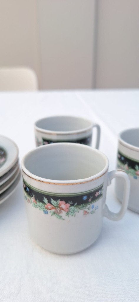 Service vintage tasses à café années 70-80, Maison & Meubles, Service complet, Enlèvement ou Envoi, Vintage, Utilisé