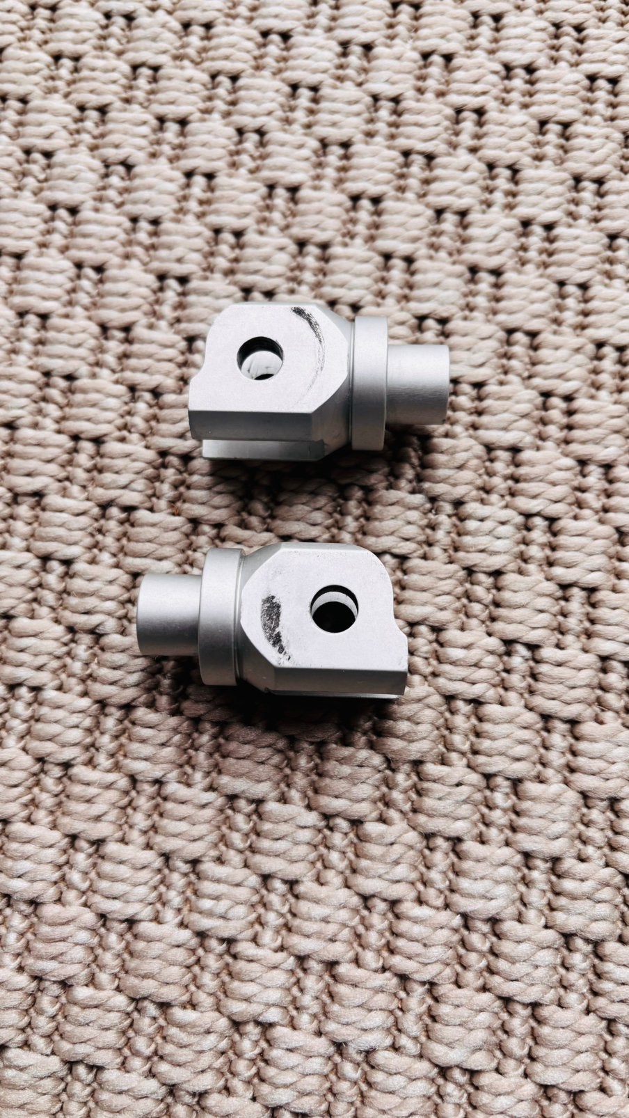 Barracuda voetsteunadapters > Honda & Benelli, Motoren, Ophalen, Gebruikt