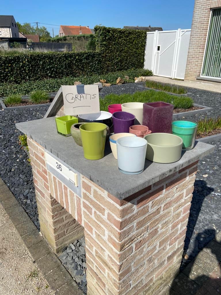 Bloempotten GRATIS, Tuin en Terras, Ophalen, Gebruikt