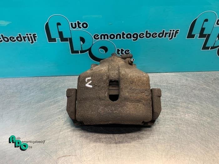 Etrier de frein (pince) avant gauche d'un Volkswagen Caddy (, Volkswagen, -, 3 mois de garantie, Utilisé