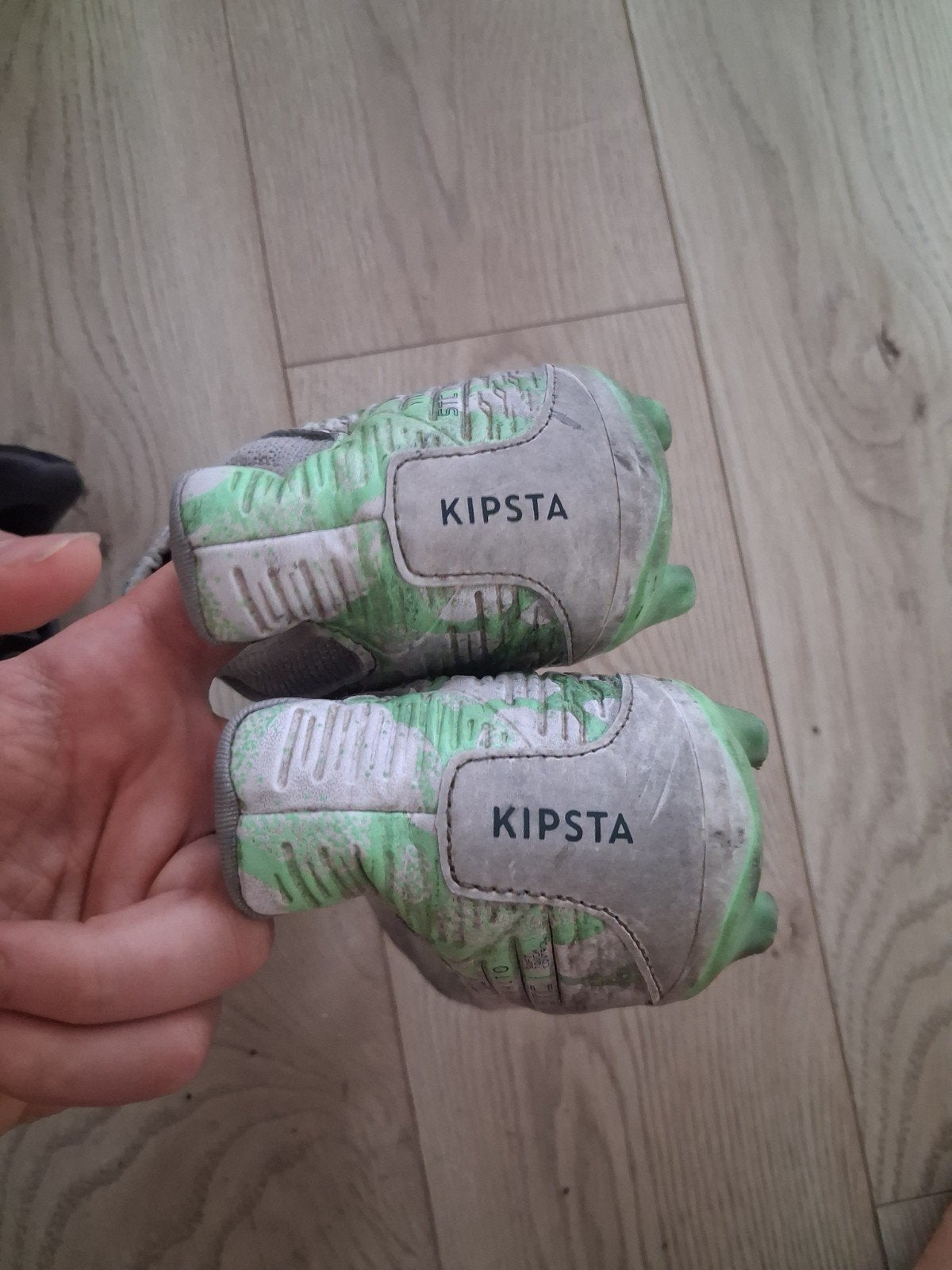 Voetbalschoenen maat 40, Hobby en Vrije tijd, Breien en Haken