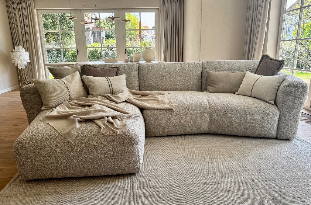 Zetel - Design - Bouclé stoffering, Huis en Inrichting, Ophalen, 250 tot 300 cm, Driepersoons, Nieuw