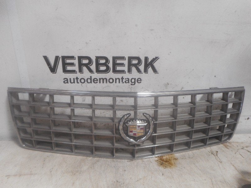CALANDRE Cadillac Seville (K-body) (35385393538540), Cadillac, General Motors Germany GmbH, Utilisé, Chevrolet.europe@gm.com
