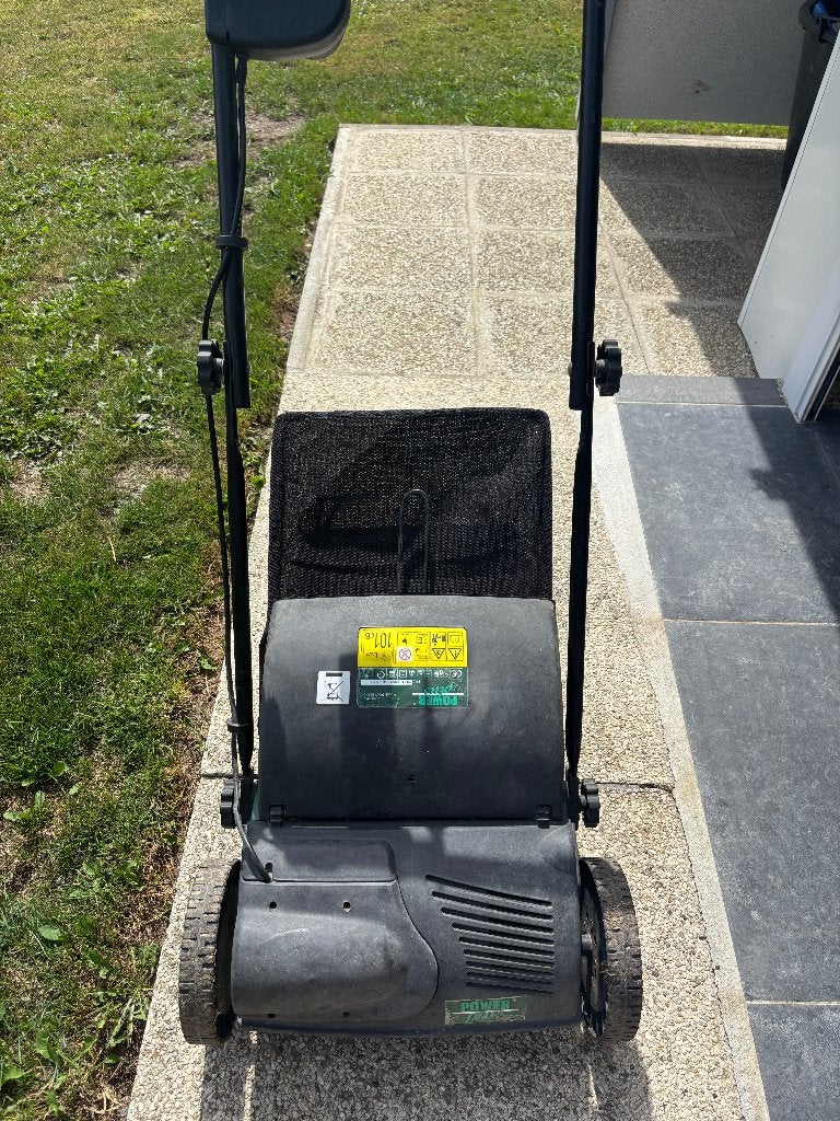 Petit scarificateur gazon, Enlèvement, Utilisé, Électrique, Powerplus
