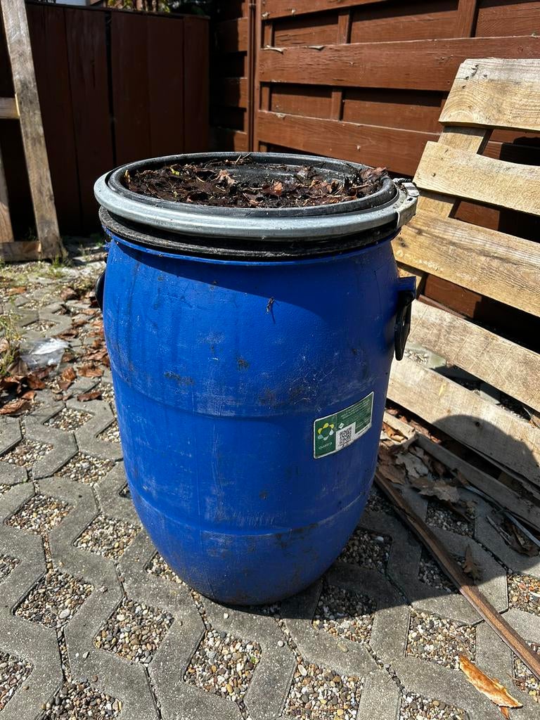 Grote ton/vat 70l, Tuin en Terras, Ophalen, Zo goed als nieuw