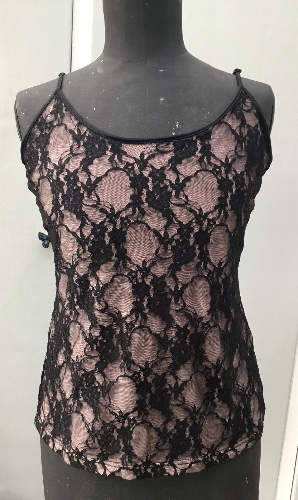 Topje met kant maat Large, Kleding | Dames, Maat 42/44 (L), Ophalen of Verzenden, Zo goed als nieuw, Roze