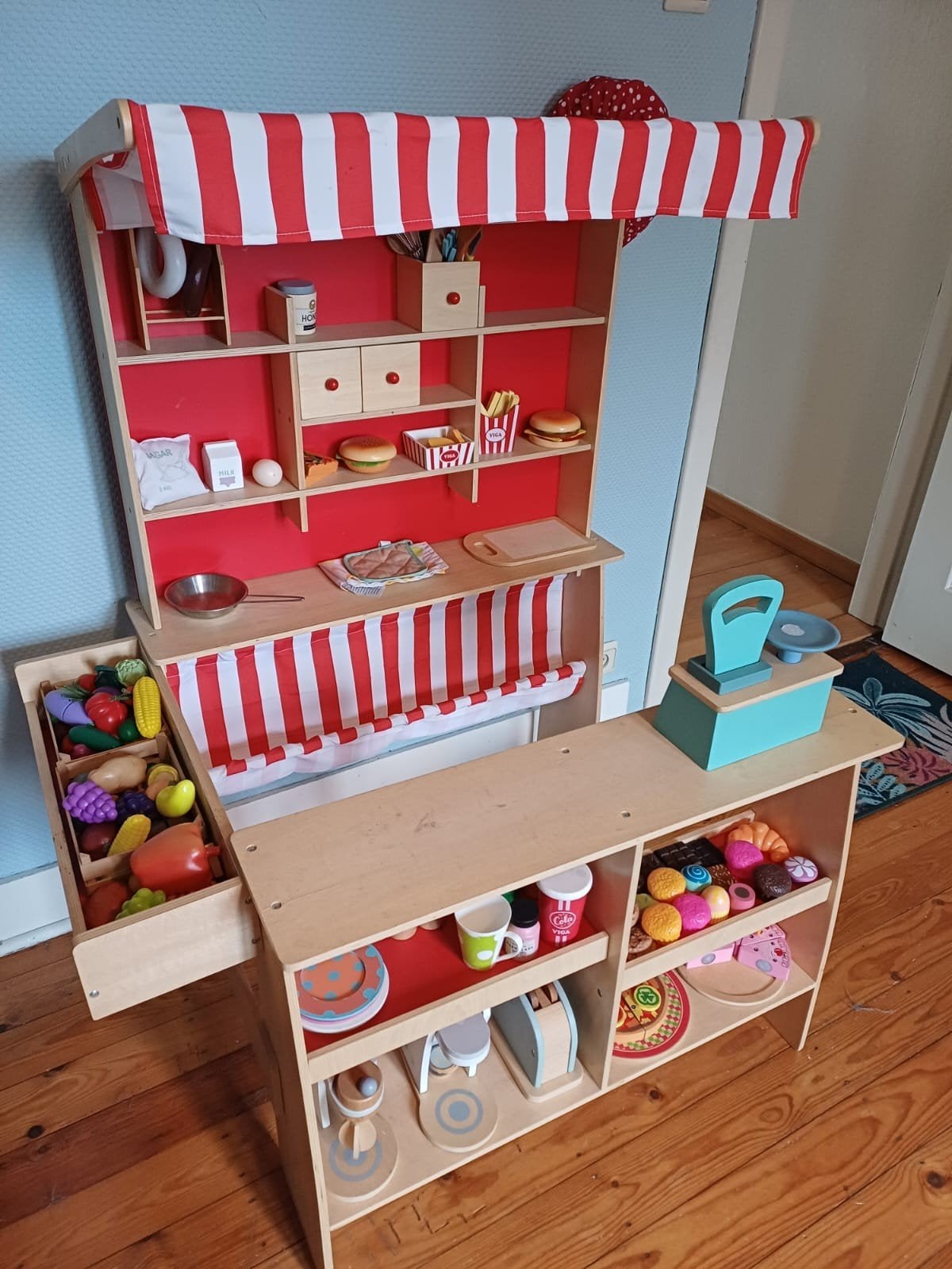 Houten winkel met accesoires, Kinderen en Baby's, Ophalen