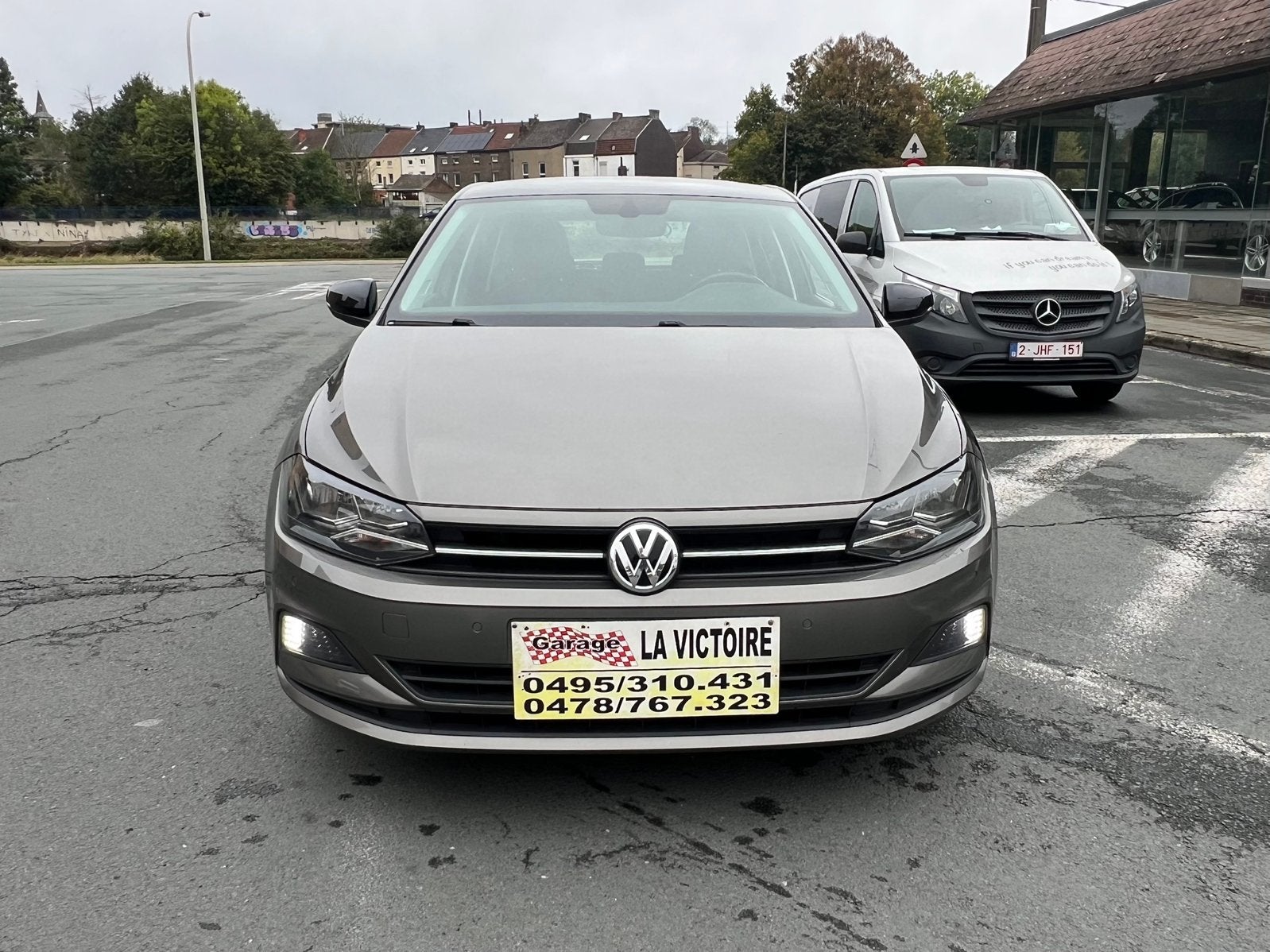 Volkswagen Polo 2019année 1.0 essence 182000km 0032478767323, Autos, Argent ou Gris, Achat, Euro 6, Entreprise