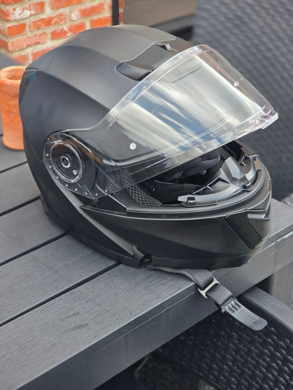 helm voor motto, Motoren, Ophalen