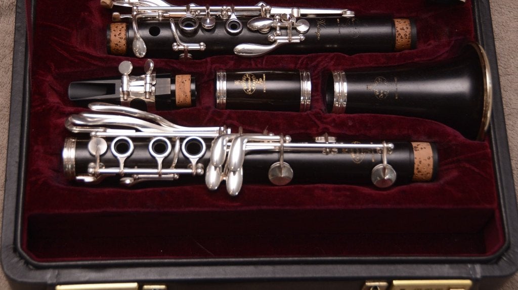 BUFFET CRAMPON "Vintage" 18/6 - Bes-klarinet, Muziek en Instrumenten, Bes-klarinet, Ophalen of Verzenden, Zo goed als nieuw, Met koffer