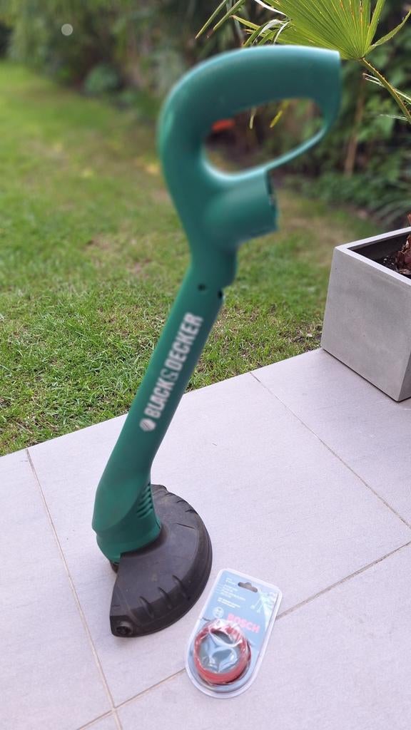 Black&Decker snaartrimmer met draadspoel, Tuin en Terras, Grastrimmers, Ophalen, Gebruikt, Black & Decker, 10 tot 30 cm