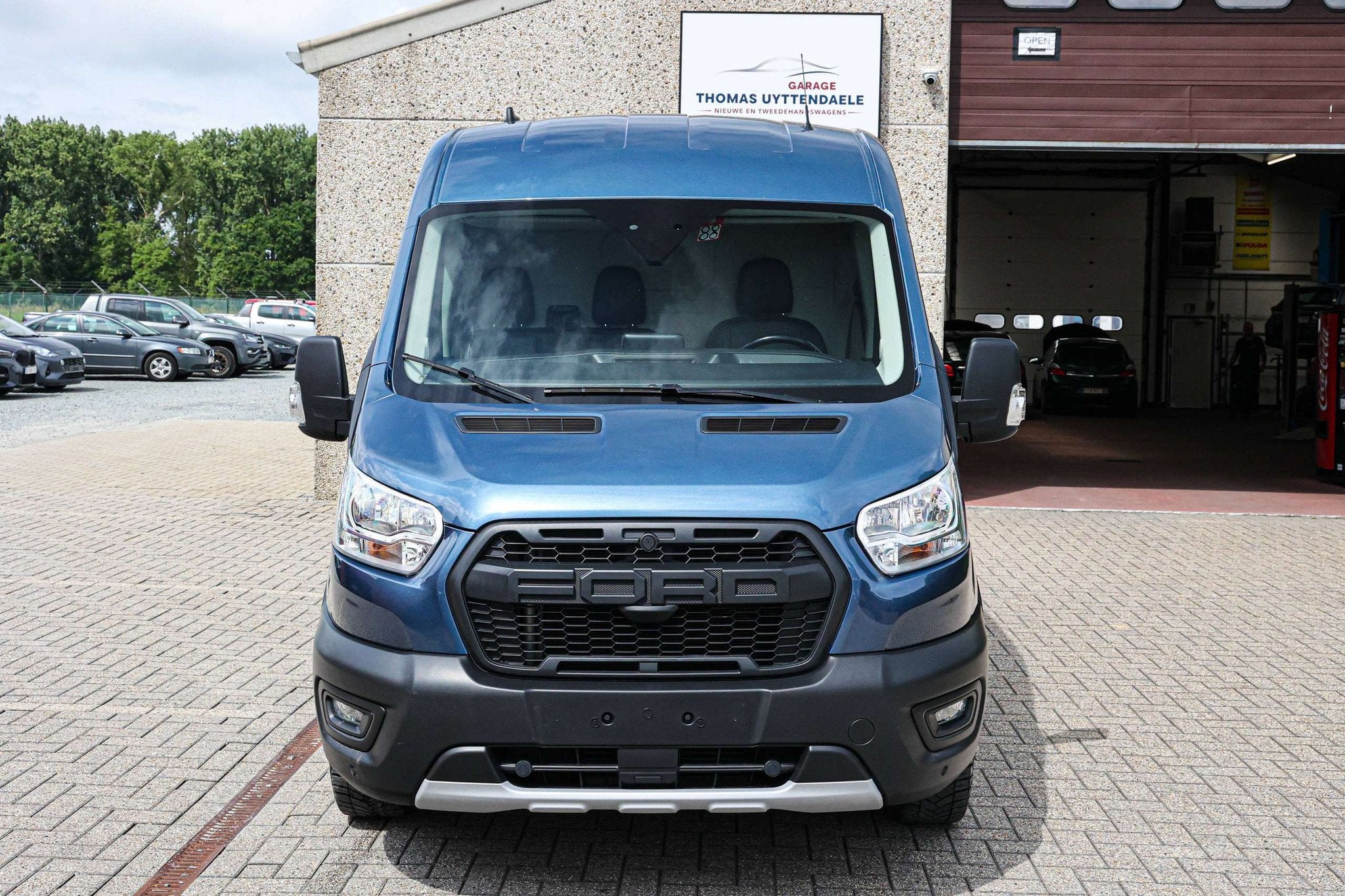 Ford Transit ACHTERUITRIJCAMERA*TRAIL-UITVOERING*3-ZITPLAATS, Auto's, Bestelwagens en Lichte vracht, Voorwielaandrijving, Blauw
