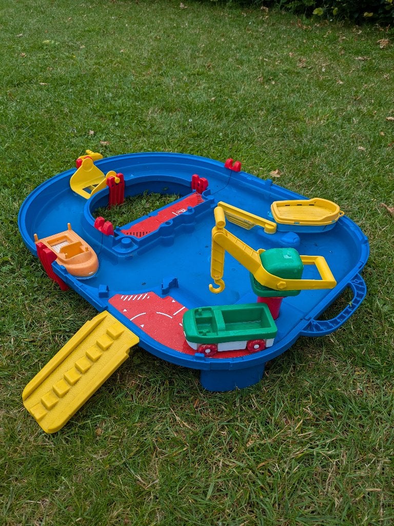 Waterspeelbaan, Ophalen, Gebruikt